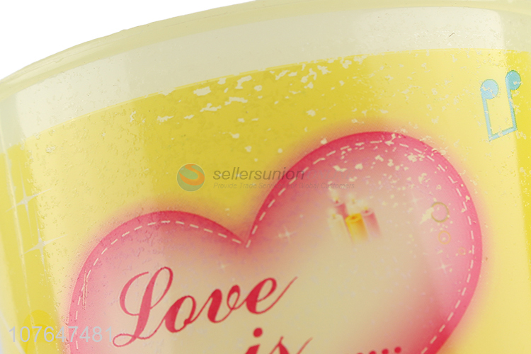 Wholesale Fashion Printing Plastic Water Cup Tooth Mug