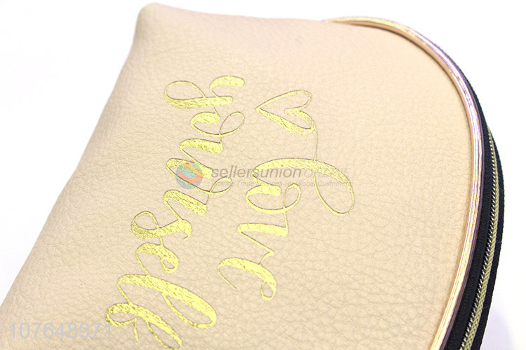 High Quality Delicate Cosmetic Bag With Hand Strap