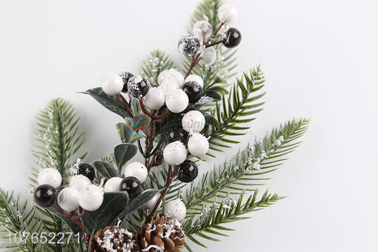 Hot-selling simulation red pine nut decoration Christmas long vine