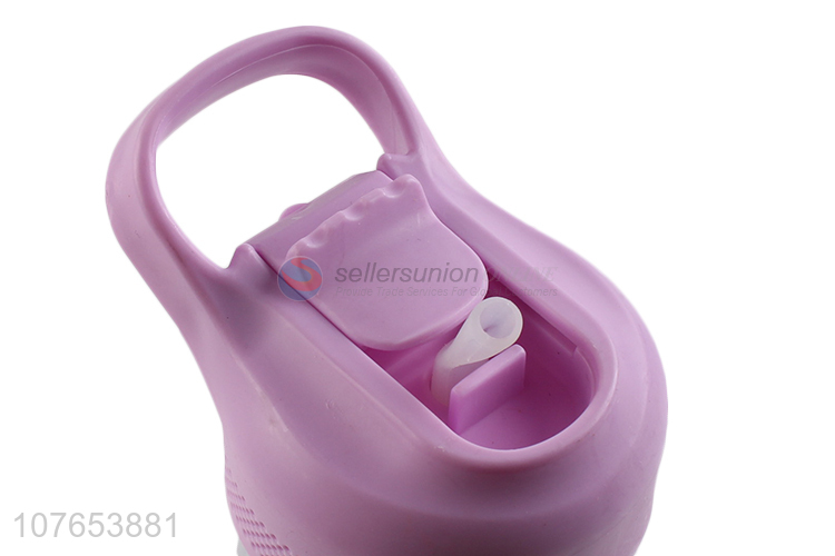 Wholesale eco-friendly space bottle fashion water bottle with straw