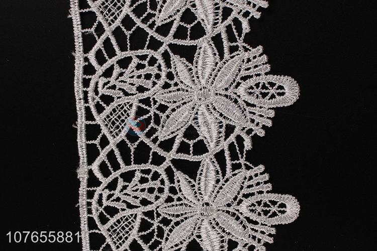 Newest design high quality white flower lace ribbon