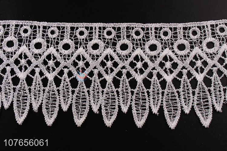 Top quality white lace ribbon for clothing decoration