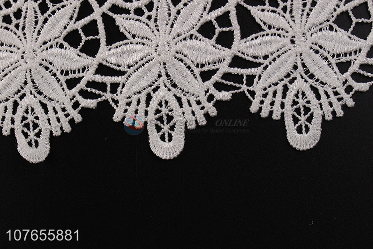 Newest design high quality white flower lace ribbon