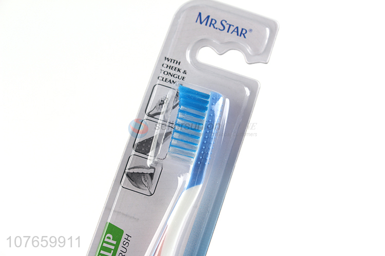 Hot sale fashion plastic toothbrush with non-slip handle