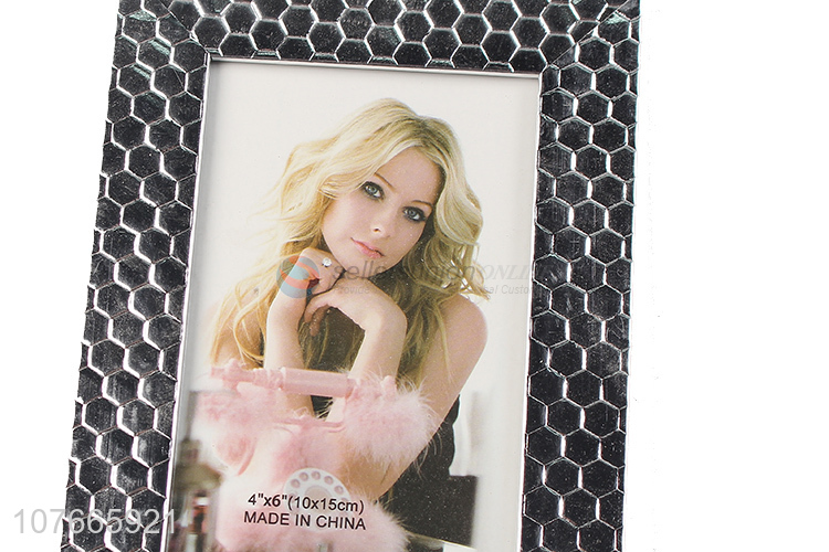 Low price hexagonal grid home decoration decoration simple photo frame