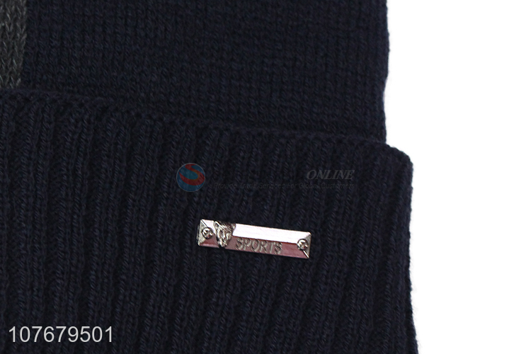 Custom Fashion Knitted Beanies Hat Winter Hat With Velvet