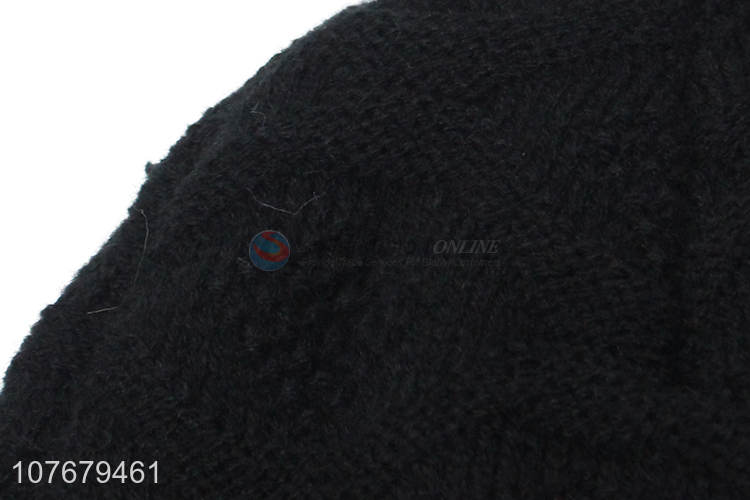 Wholesale Black Acrylic Knitted Hat Unisex Beanie Hat