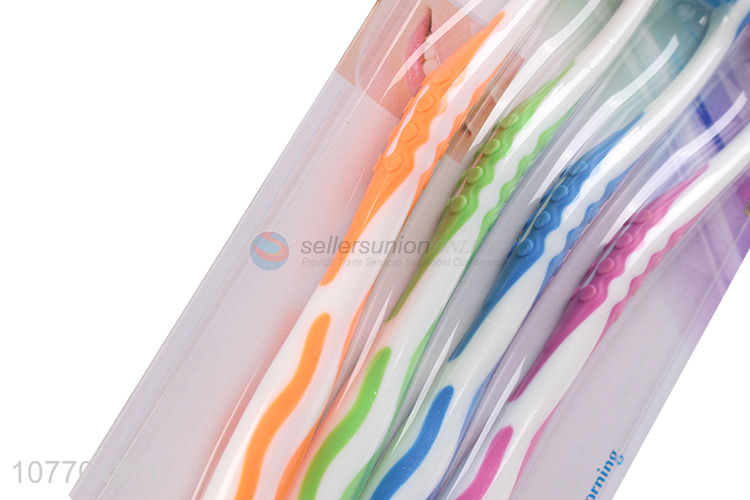 New design plastic soft touch toothbrush for adult