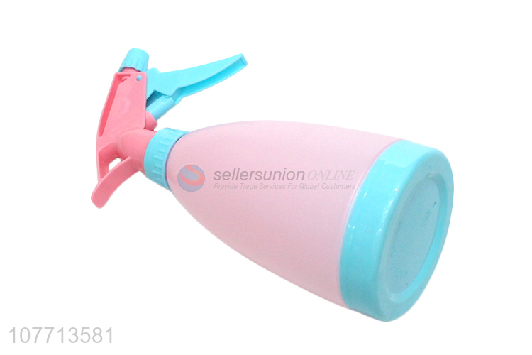 Wholesale Candy Color Watering Can Hand-Press Plastic Spray Bottle
