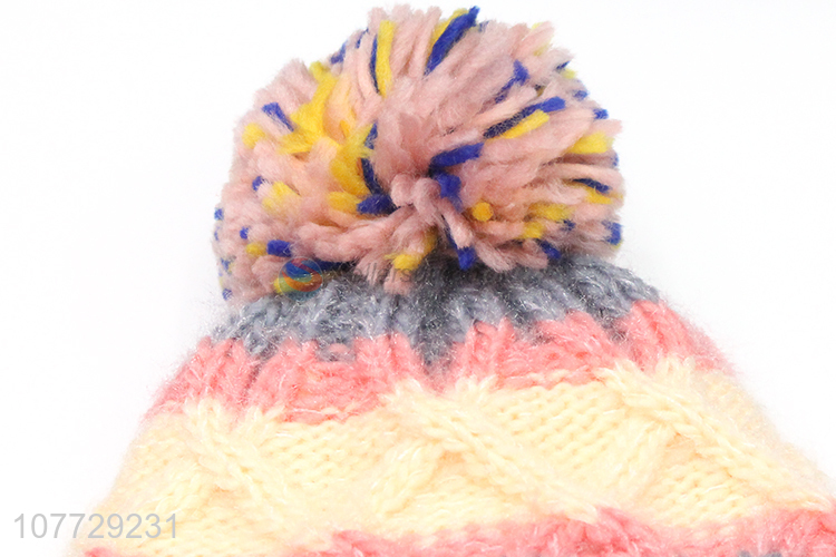 Top seller women winter hat ladies fleecy knitting beanie hat with pompom