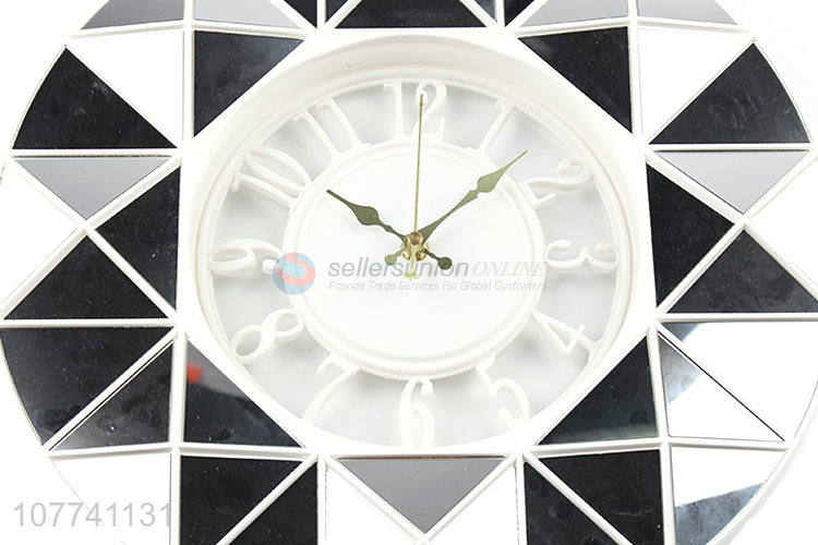 Custom European Style Decorative Wall Clock Hanging Clock