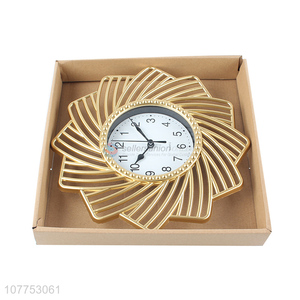 New creative design art clock silent quartz wall clock