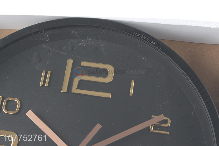 Modern creative round black scale clock study wall clock