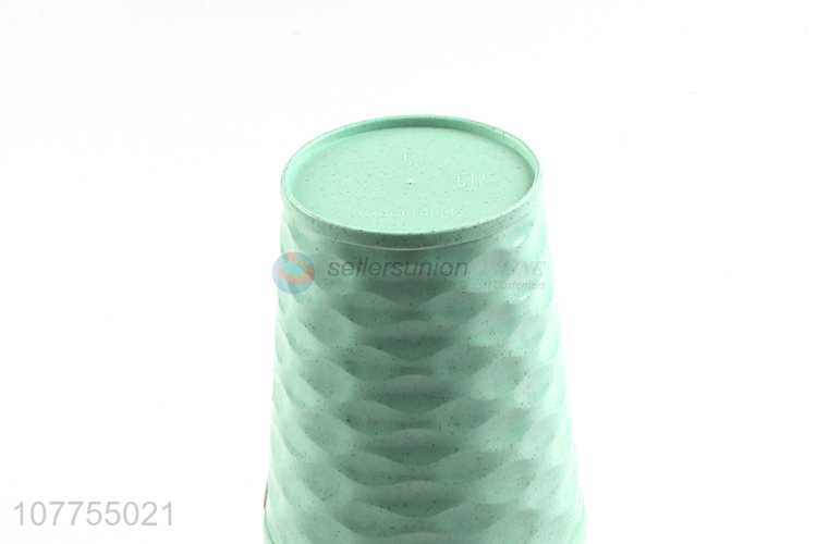 New Style 4 Pieces Plastic Water Cup Fashion Juice Cup Set