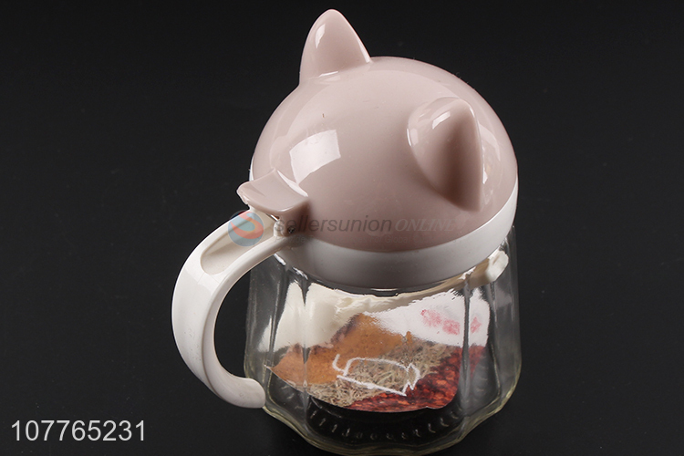 Hot sale cartoon design plastic seasoning box salt box