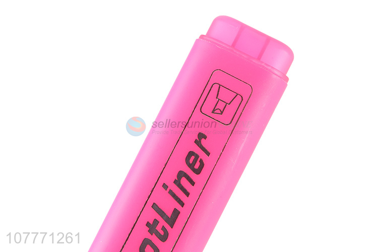 Custom 4 Pieces Fluorescent Pen Highlighting Marker Pen