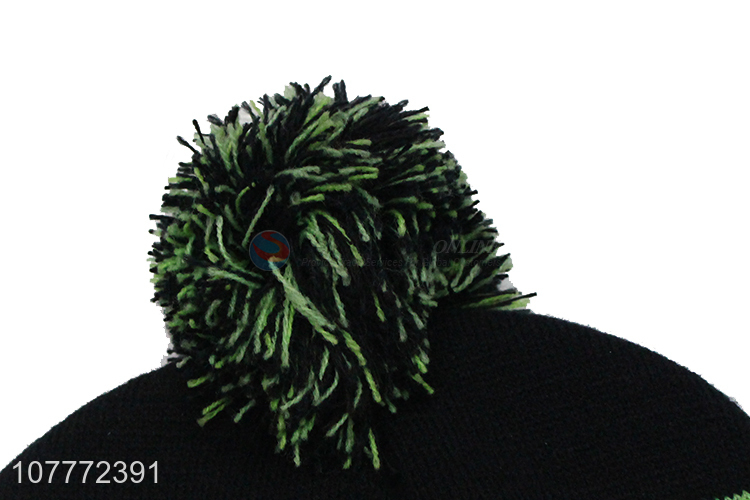 New design outdoor knit hat windproof thermal wool ball cap