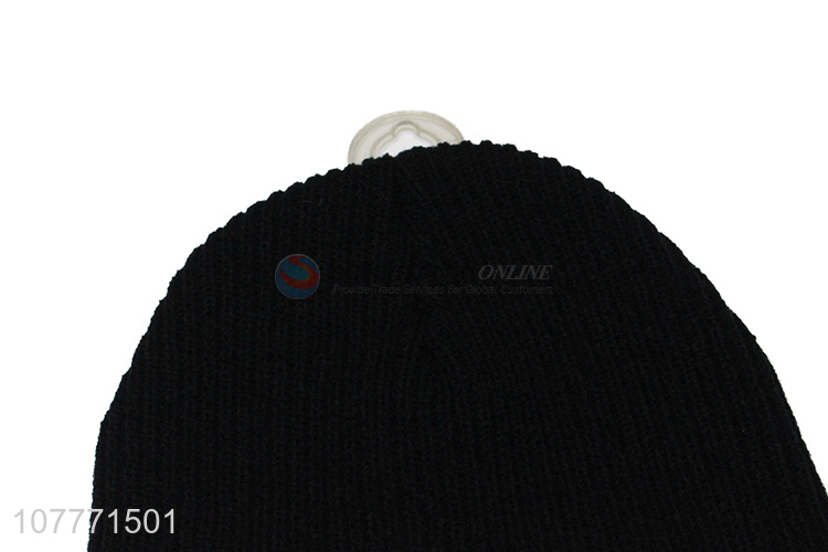 Hot sale winter outdoor cold-proof three-dimensional embroidery knitted hat