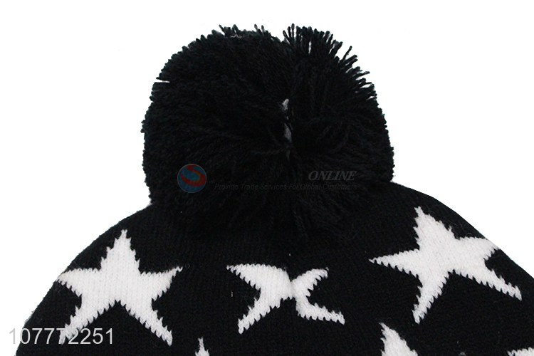 Simple fashion black knitted hat fur ball warm hat