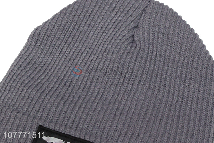 Factory wholesale outdoor cold-proof men sports knitted hat
