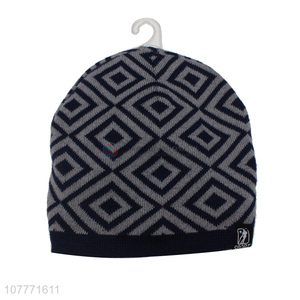 Winter plush thick embroidered pattern knitted woolen hat