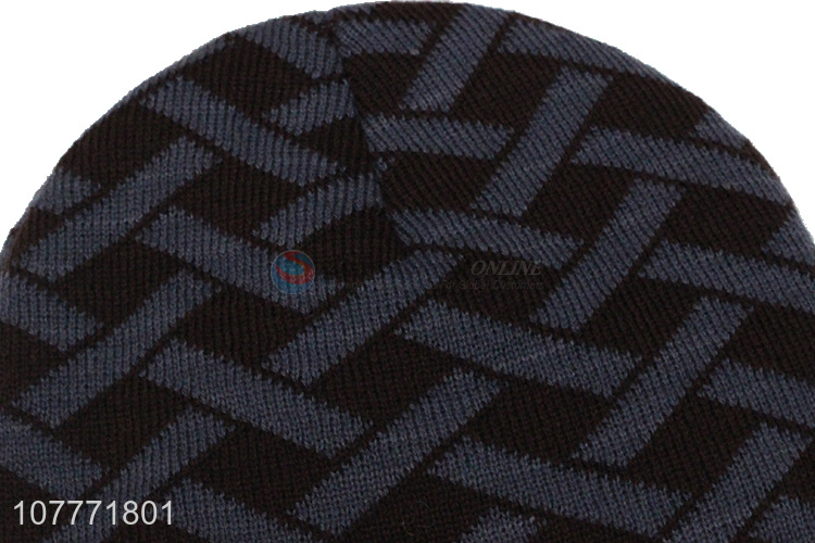 Factory wholesale woven pattern outdoor sports knitted hat