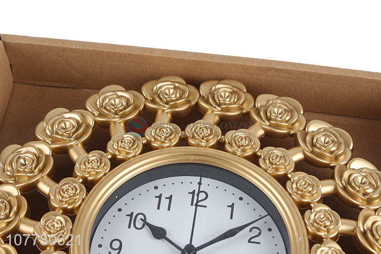 Hot sale imitated metal wall clock fashionable quartz hanging clock