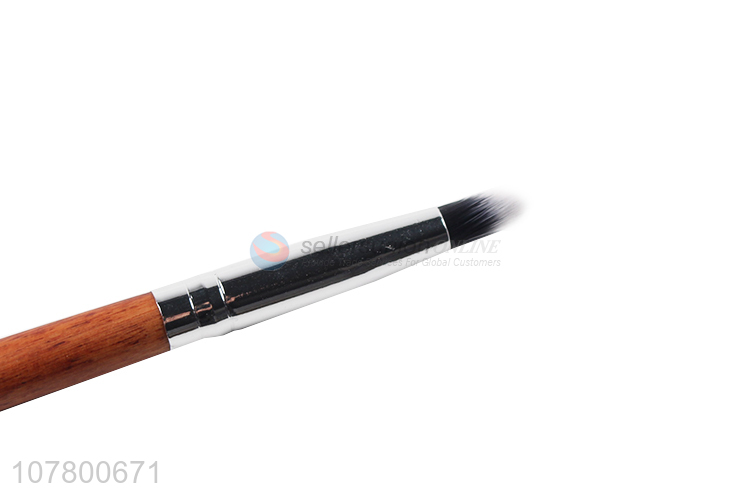 Online wholesale wooden handle makeup brush cosmetic hilighter brush