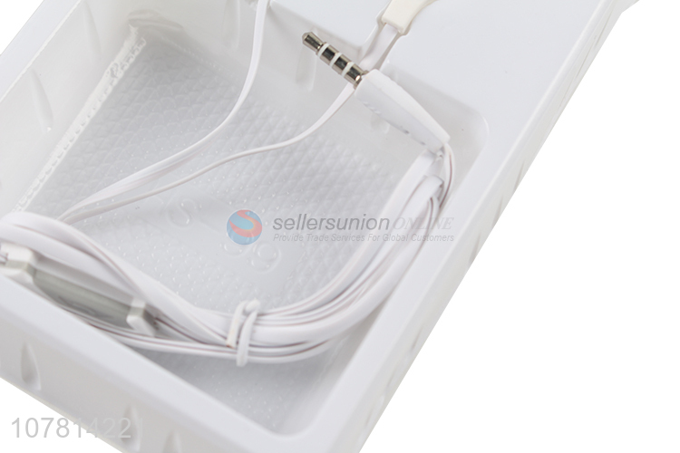 Factory wholesale in-ear headset mobile phone universal headset