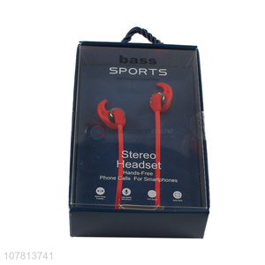 Creative design red universal in-ear headphones