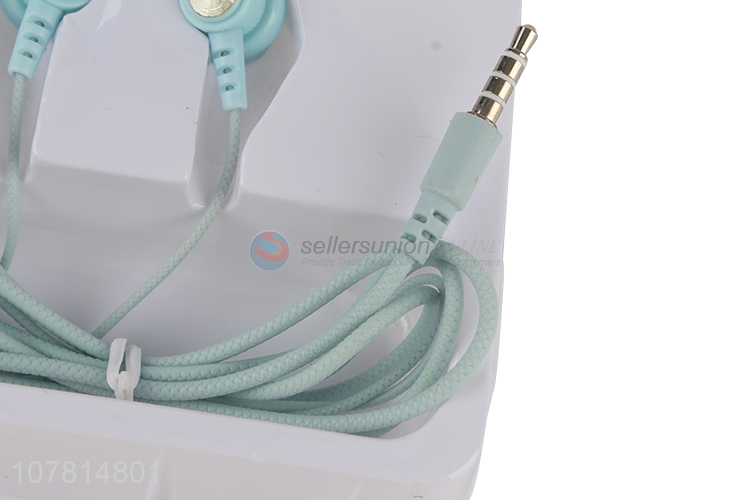 Wholesale multifunctional macaron in-ear headphones