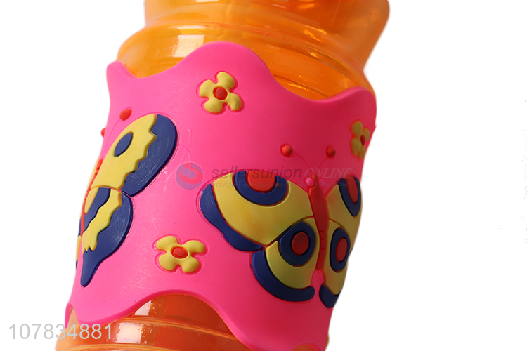 High Quality Butterfly Pattern Plastic Bottle With Straw