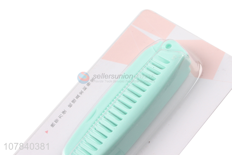 New creative green plastic folding universal makeup comb