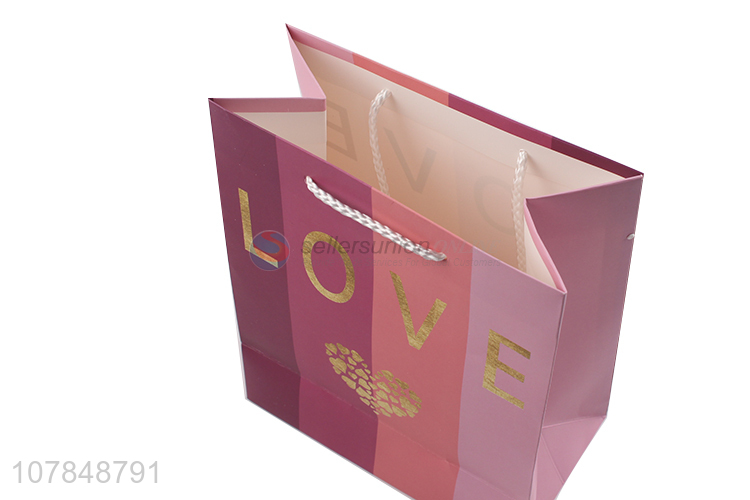 Yiwu Direct Sale Simple Love White Card Gift Tote Bag