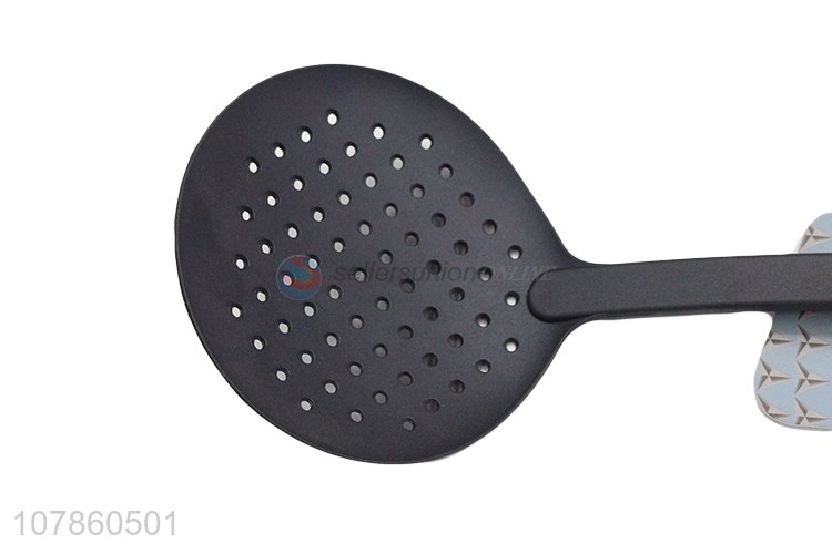 Good wholesale price black small hole colander household kitchenware