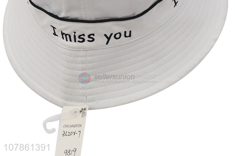 Good quality white embroidery fashion fisherman hat wholesale