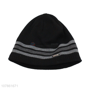 Fashion style simple design warm beanie cap knitted hat for sale