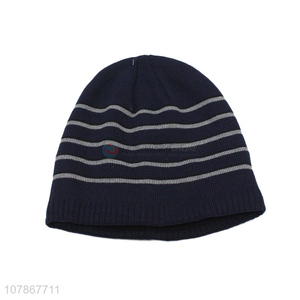 Yiwu wholesale winter cold-proof knitted hats melon cap for men