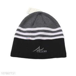 Hot sale fashion outdoor sports knitted hat winter cold-proof melon hat