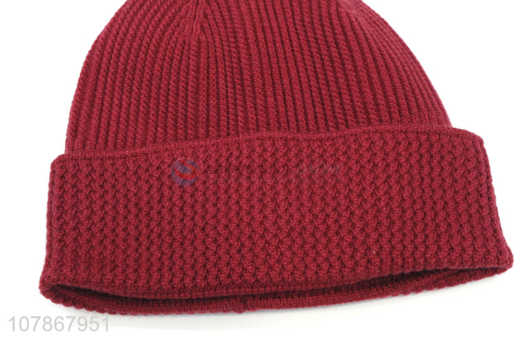 Hot selling red thick woolen hat winter warm sports knitted hat
