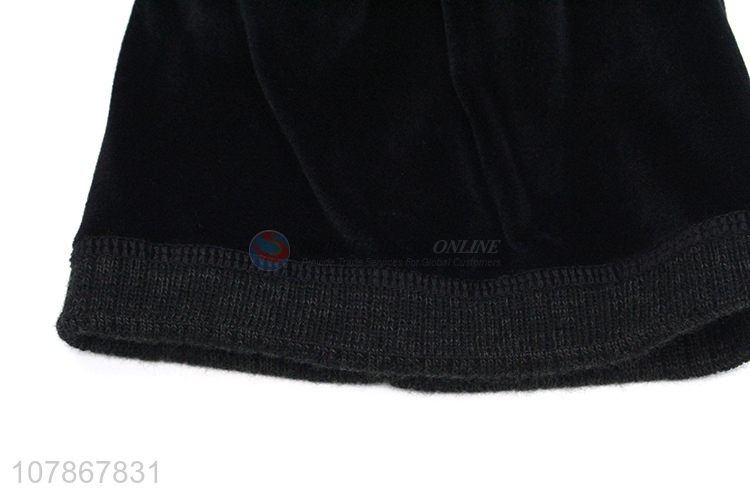 Simple design black knitted woolen hat winter plus cashmere sports cap