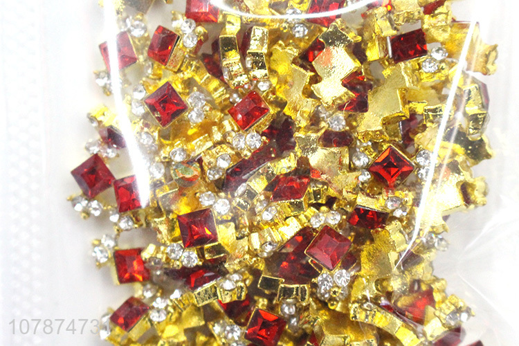 Wholesale Golden DIY Metal Nail Rhinestone Lady DIY Nail Art Accessories