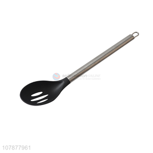 Good wholesale price long handle hollow spoon creative draining spoon