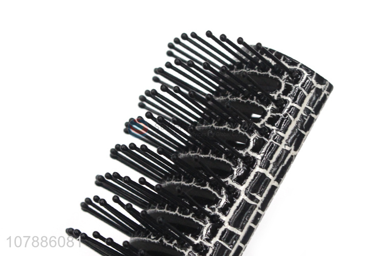 Fashion design crackle pattern plastic spareribs comb board comb