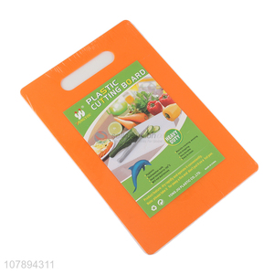 Top Quality Plastic Chopping Board Fashion Cutting Board