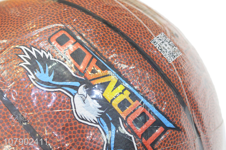 Wholesale top-grade students training microfiber pu leather basketball