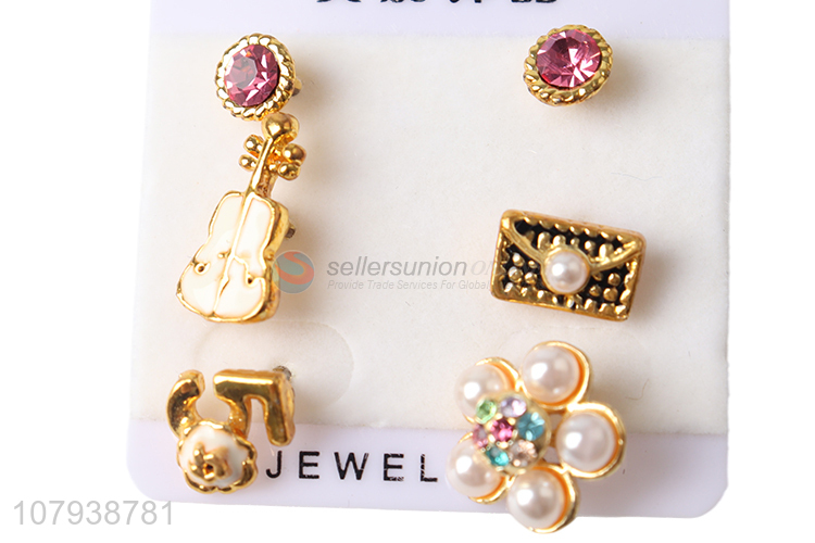 Latest design fashion style women jewelry stud earrings wholesale