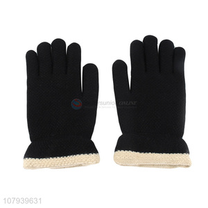 Latest Comfortable Ladies Knitted Gloves Winter Warm Gloves