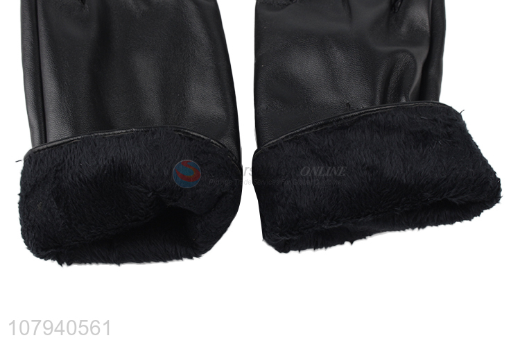 Wholesale men winter waterproof pu leather cycling gloves with fleece lining