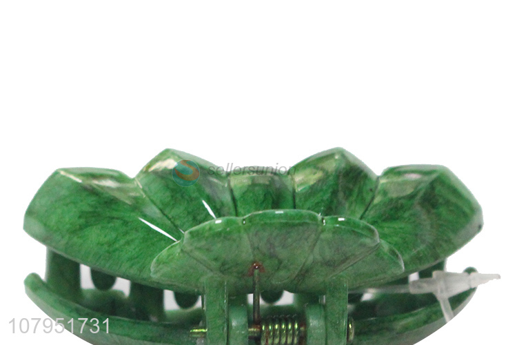 Creative design green plastic durable women fashion hair claw clips